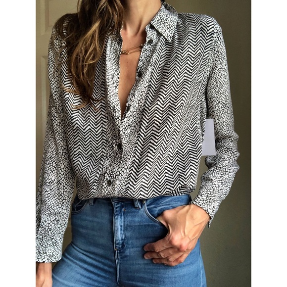 Equipment Tops - NWT equipment silk blouse